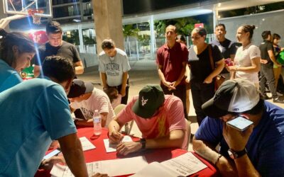 Alrededor de 400 mazatlecos acuden a la Venta Nocturna y se anuncian listos para el Gran Maratón y Triatlón Chevron 2024, presentado por Skechers